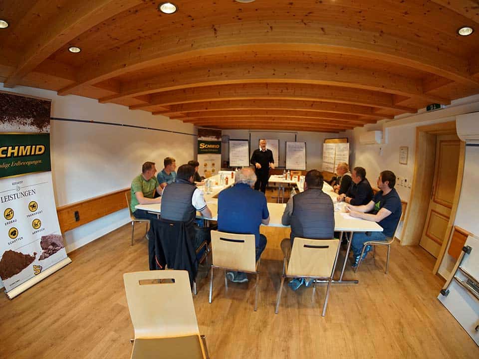 news_weiterbildung_schmid_erdbau