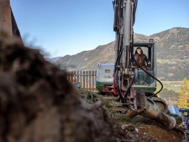 schmid_erdbau_job-portal_bagger_fahrer_in_erdbau