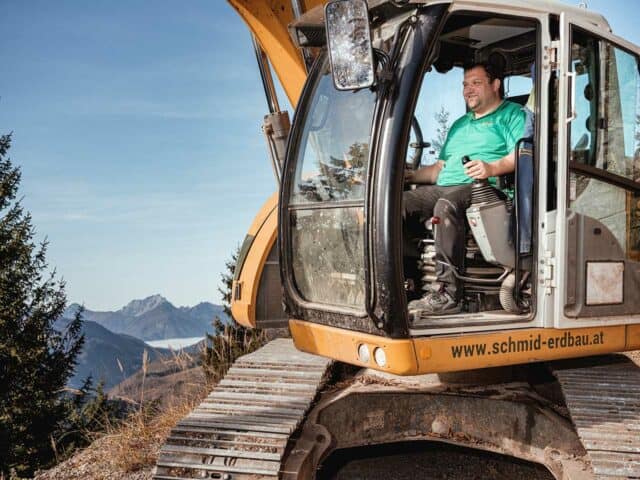 schmid_erdbau_job-portal_job_bagger_fahrer_in