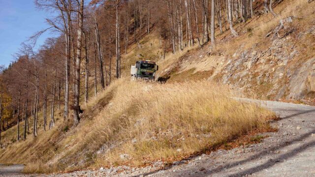 schmid_erdbau_rossleithen_arbeitgeber_lkw