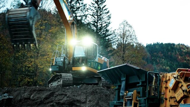 schmid_erdbau_rossleithen_arbeitgeber_maschinen