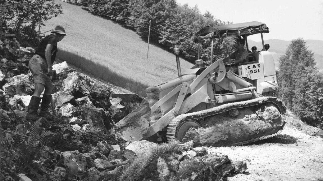 schmid_erdbau_ueber_uns_geschichte_baggerfirma