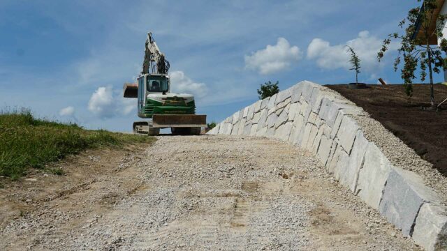 stuetzmauer-granitsteinmauer-spital-am-pyhrn