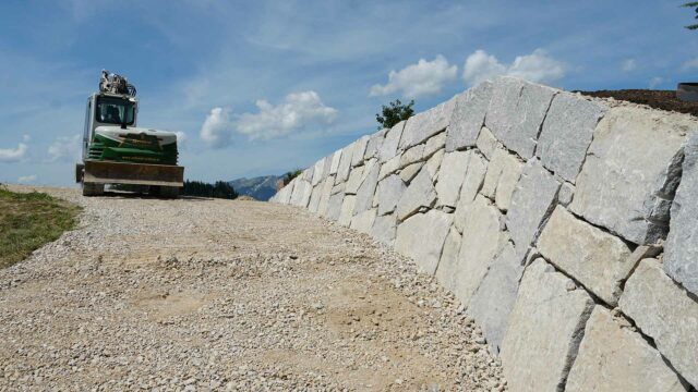 stuetzmauer-granitsteinmauer-spital-am-pyhrn_2