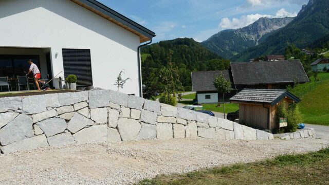 stuetzmauer_granitsteinmauer_spital-am-pyhrn