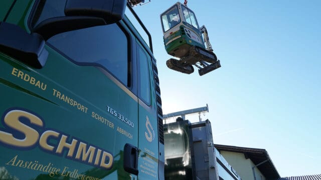 schmid_erdbau_job-portal_kran-LKW-fahrer_minibagger-transport